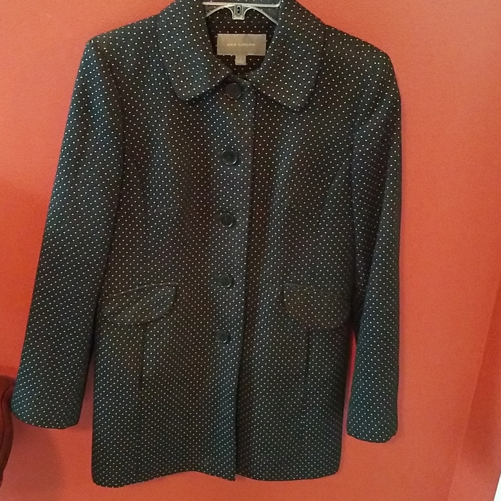 EUC!!! Ann Taylor polka dot blazer